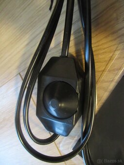 vyhrevna podlozka cierna - 2