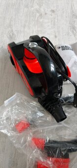 pav1205 black and decker pivot vysavac - 2