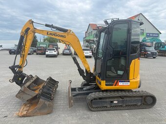 LiuGong 9027F - 2