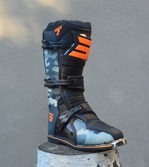 čižmy boty podkolienky camo sivo oranžové shot - 2