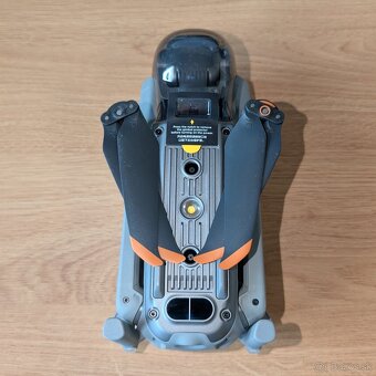 DJI Air 2s telo - 2