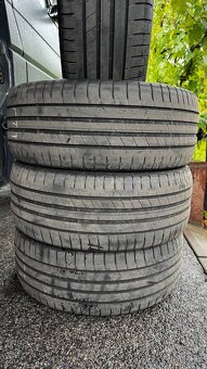225/45 r18 Goodyear efficientgrip - 2