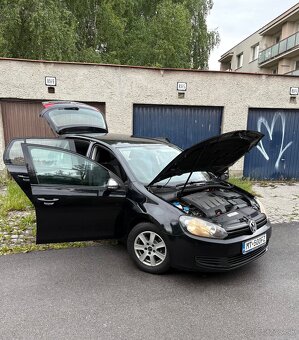 Volkswagen Golf 6 VI 1.6TDI - 2