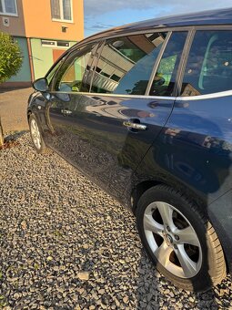 Predám: Opel Zafira 2.0cdti 96kw - 2