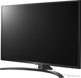 LG 50UM7450 - 2