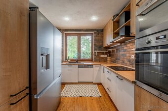 Novostavba RD Poproč, sauna,vírivka, posilovňa,zimná záhrada - 2