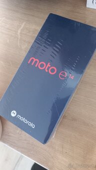 Motorola moto E 14 - 2