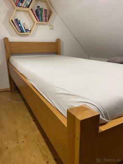 jednolôžková DUBOVÁ posteľ - 2