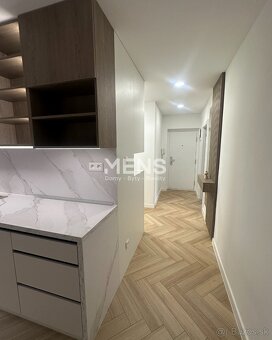 Výnimočný 2-izbový byt po kompletnej rekonštrukcii v centre - 2