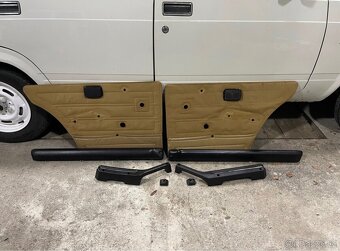 Interiér Lada 2107 sedačky + tapce - 2