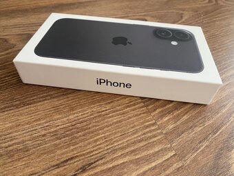 Apple iPhone 16 256 GB - 2