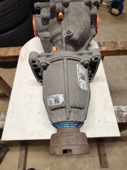 Ford zadný diferenciál - 2