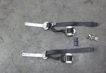 Pasy 3 rada VW T5 - 2