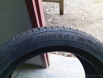 Predám letné pneu R17 - 2