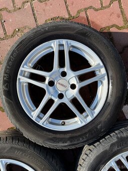 16" Elektrony rozteč 4x108 s pneu 215/55 - 2