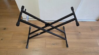 Predám klávesový stojan Tornado - 2