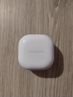 Predám Slúchadlá Samsung Galaxy Buds - 2