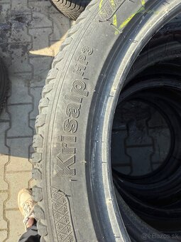 24. Zimne pneu 225/45 R17 94V rv 2019 - 2