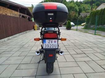 Motocykel YAMAHA XJ 600 N - 2