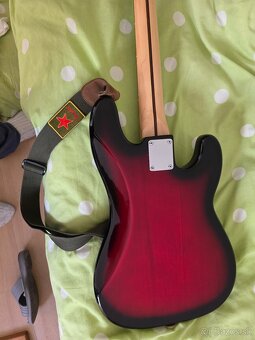Predám jazz bass fender - 2