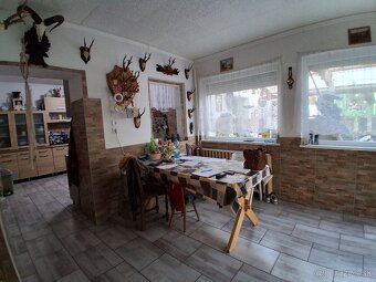 Eladó Mónosbélen felújított családi ház 9000 m2 telekkel - 2