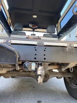 Predám Land Rover Defender 2,5 TD - 2