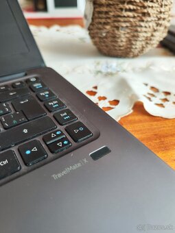 Acer Travelmate X349 na opravu - 2