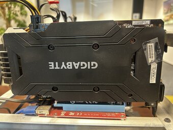 Grafická karta - 2