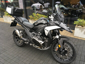 BMW R 1300 GS Triple Black - 2