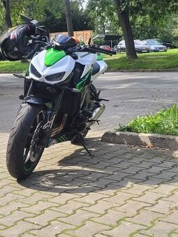 Kawasaki z1000 abs - 2
