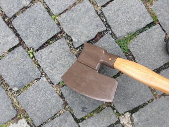 Predam stara sekera - 2