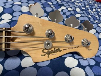 Basgitara Fender Squier Precision - 2