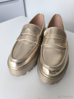 Vychádzková obuv damska - 2