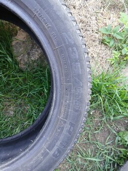 Pneumatiky 235/50 R18 - 2