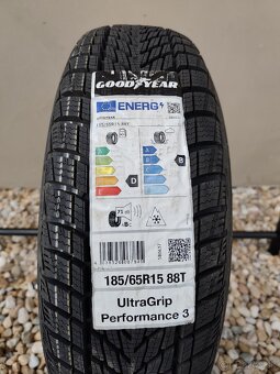 185/65R15 zimná neumatika Goodyear - 2