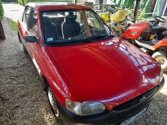 Ford Escort - 2