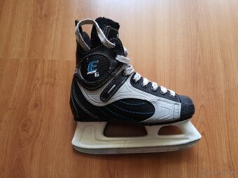 detské hokejové korčule - 2
