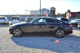 Mercedes-Benz E trieda Kupé 300d - 2