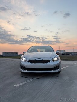 KIA Ceed 2015 SW 100kw 1.6 CRDI Automat - 2