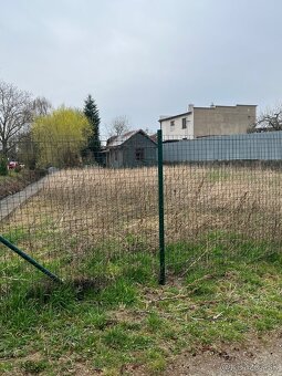 Rovinatý stavebný pozemok - Šaca - 2