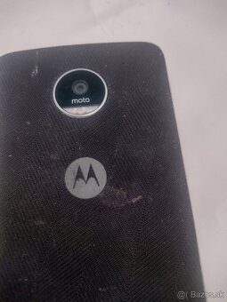 MOTO Z PLAY - 2