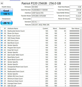 3x 2.5" SSD Patriot P220 - 256GB - 2