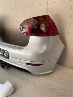 Zadný narazník VW Golf V R32,GTI look - 2