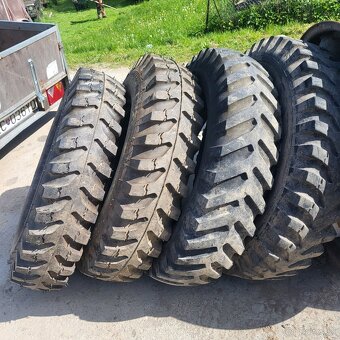 V3s pneu 8.25x20 - 2