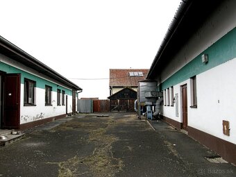 Na predaj výnimočný polyfunkčný objekt v obci Novosad - 2