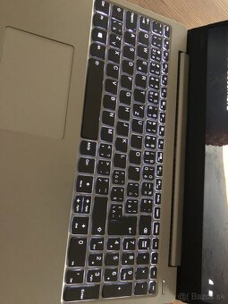 Predám kancelársky notebook LENOVO IDEAPAD 330 - 2
