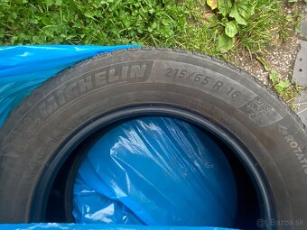 Michelin Alpin 6 215/65 R16 98H - 2