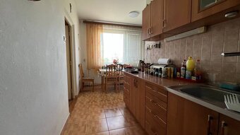 Na predaj: 4 izbový byt v širšom centre Piešťan - 2