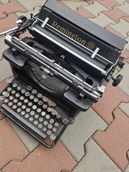Predaj starožitného písacieho stroja Remington - 2