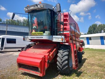 Kombajn Massey Ferguson 38 - 2